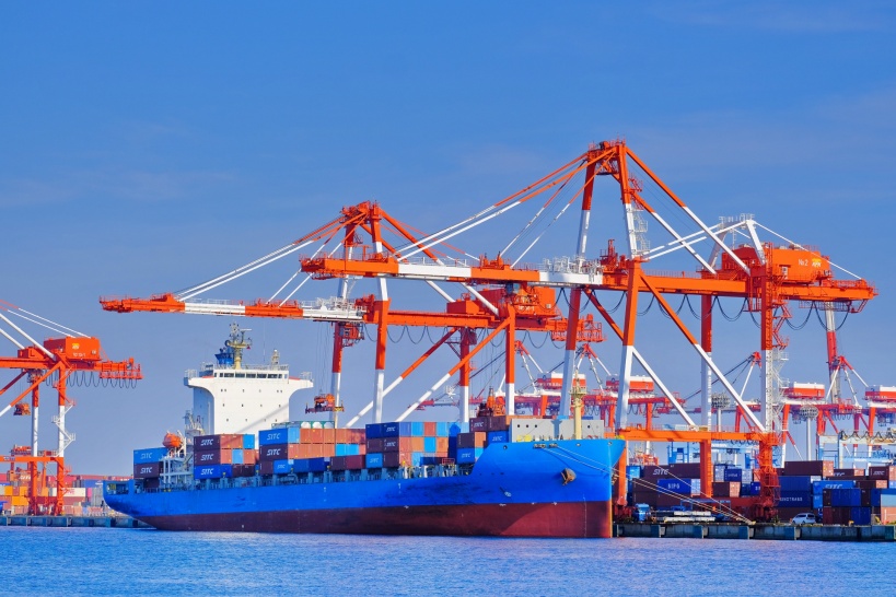 ステンレスの加工費が高騰!国内対応のみの業者は選ぶべきではない