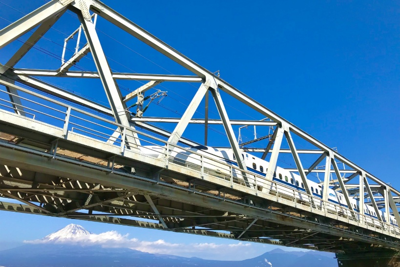 鉄・鋼(スチール)加工をする前に知るべき鉄の種類