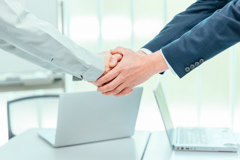 フィリールでは金属・樹脂の切削による二次加工・追加工を積極受注