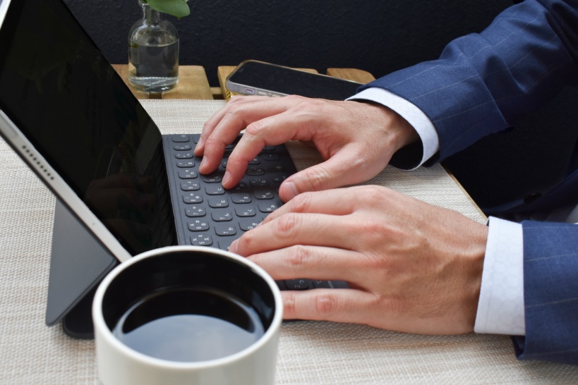 量産試作を工場に依頼するときの注意点