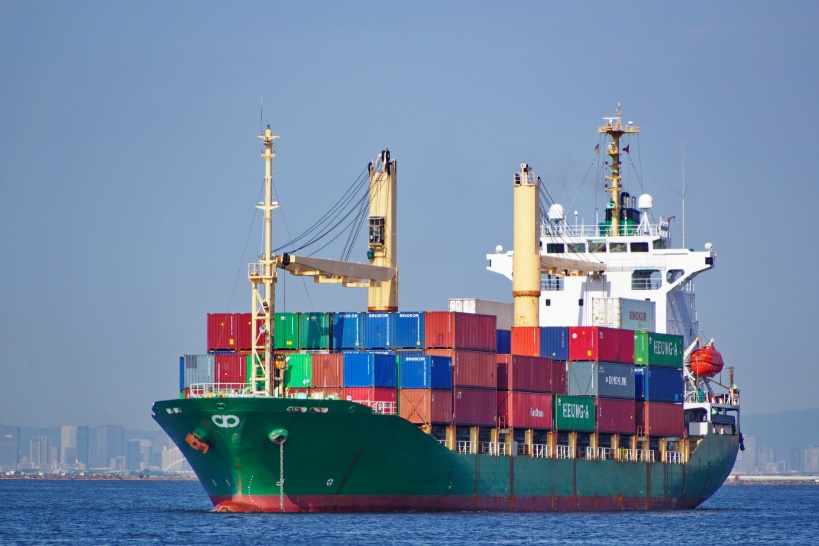 大阪を本社に海外工場を持つ加工業者を探す