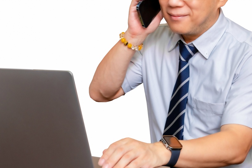 素材の調達が得意な樹脂加工業者を探す