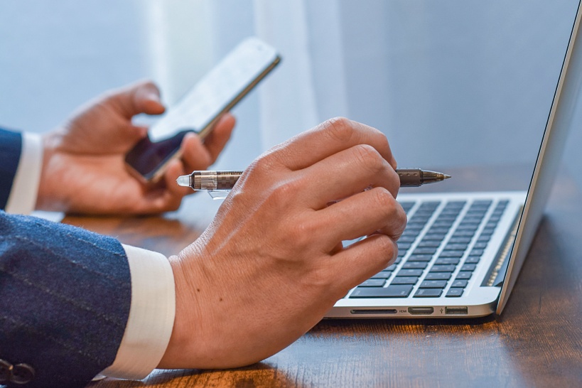 対面で商談したい場合は近くの金属加工工場を探そう